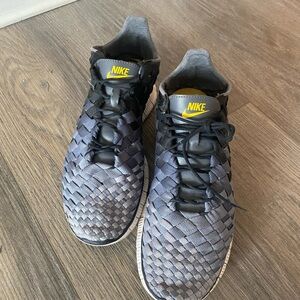 Nike Free Inneva Woven Men’s Sneakers Grey Black Yellow Swoosh Size 10